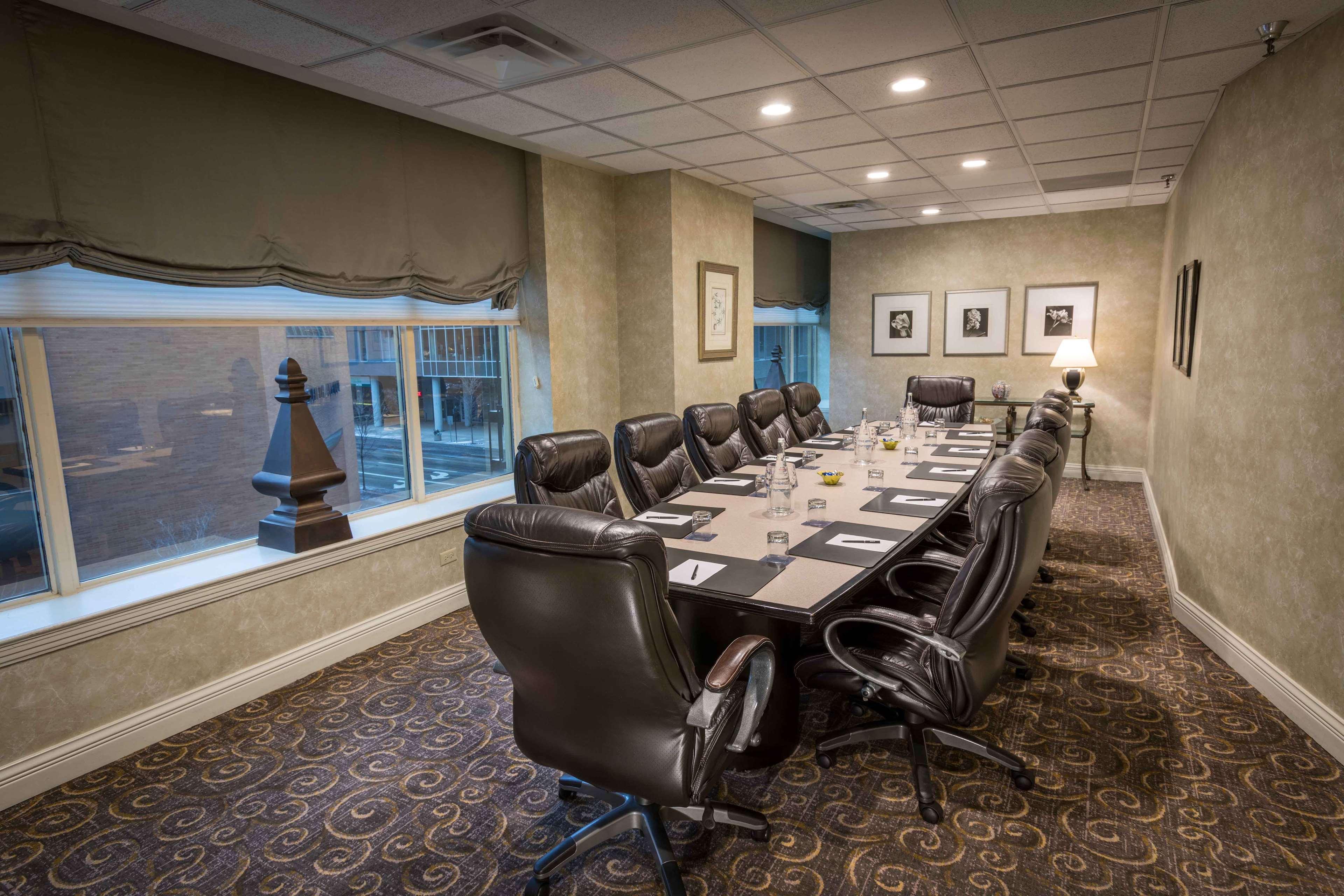 Hilton Cincinnati Netherland Plaza Luaran gambar